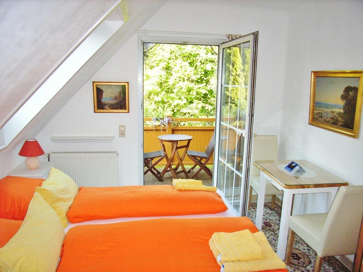 Ostsee Hotel-Pension An Der Lindenallee Bad Doberan Bagian luar foto
