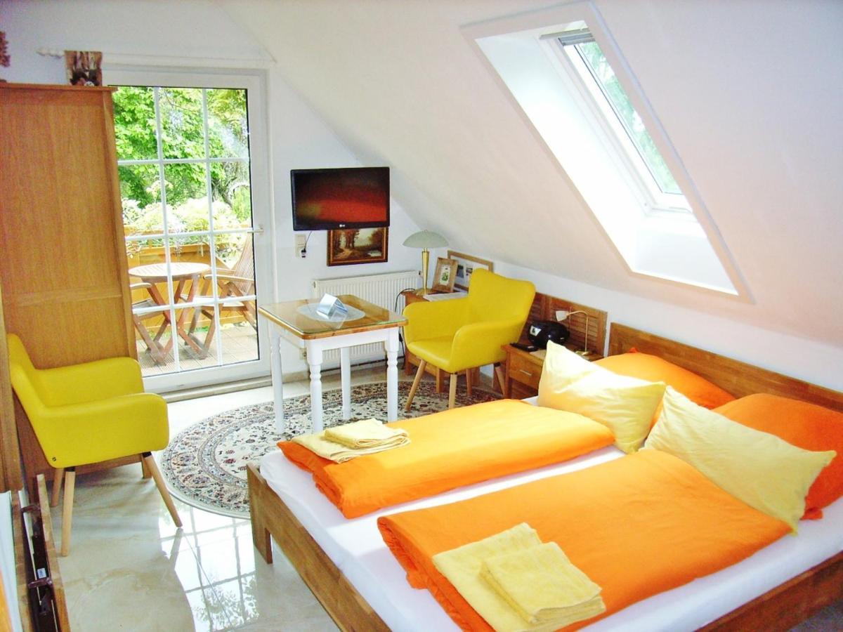 Ostsee Hotel-Pension An Der Lindenallee Bad Doberan Bagian luar foto